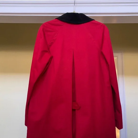 Lauren Ralph Lauren Medium Red Equestrian Style Coat with Black Collar Like New. - Picture 12 of 14